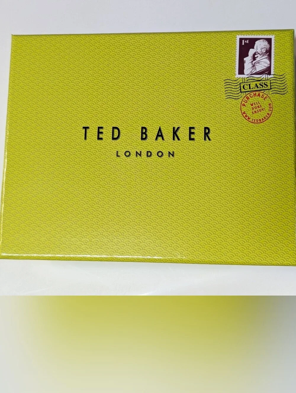 Ted Baker Bright Green Chevron-Detail Leather Wallet